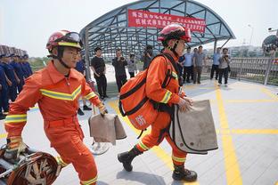 国王主帅：基根-穆雷在很多方面都进步了 他承受了很大压力