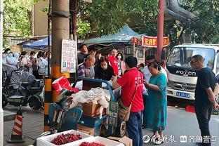 首次夺冠？羽毛球亚锦赛：中国男团3-0完胜马来西亚夺得冠军